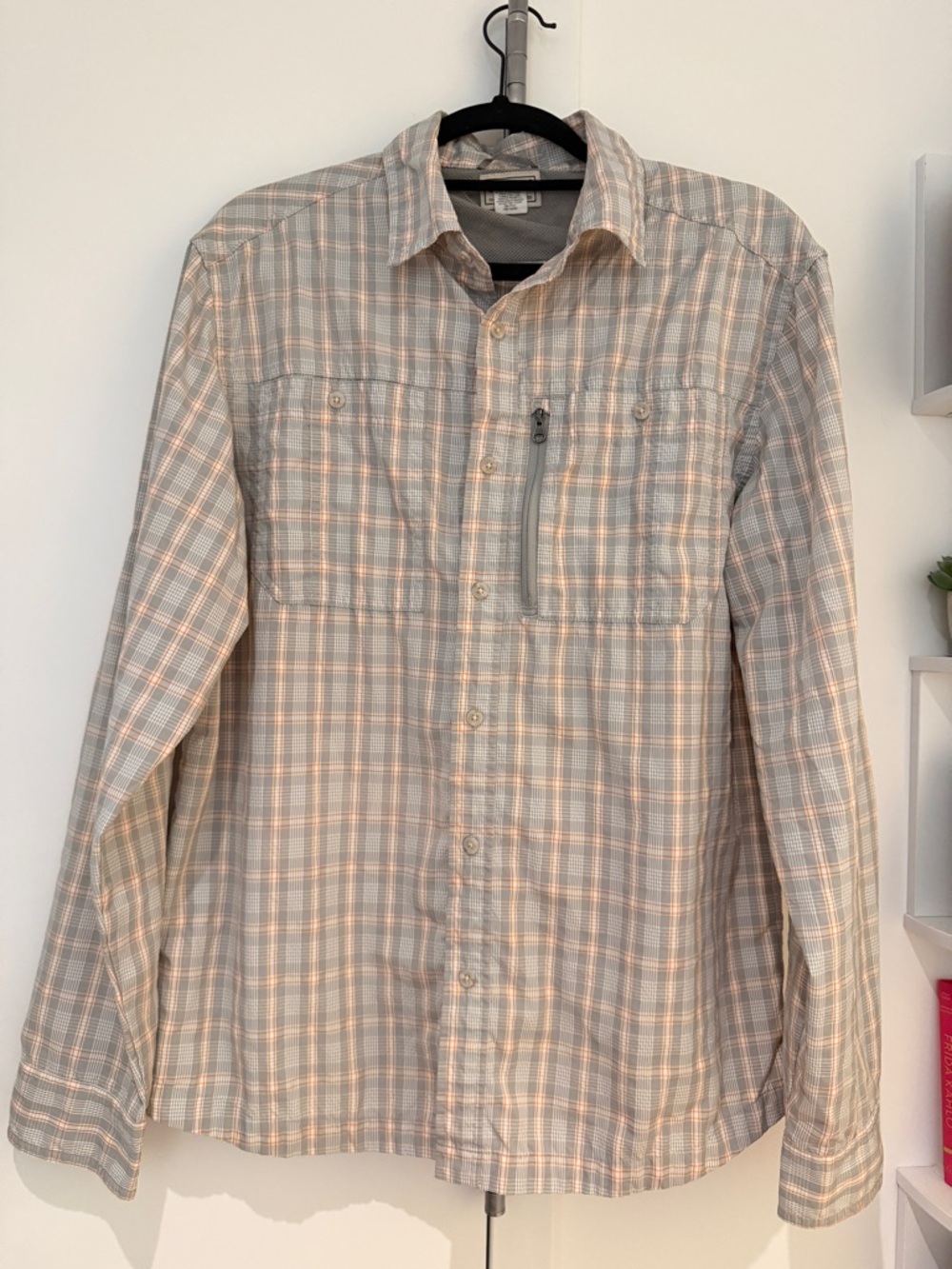 Men’s LL Bean Lightweight Performance Plaid Button Down Shirt, Medium